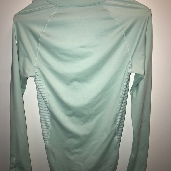 Aeropostale half zip pullover - Picture 3 of 4